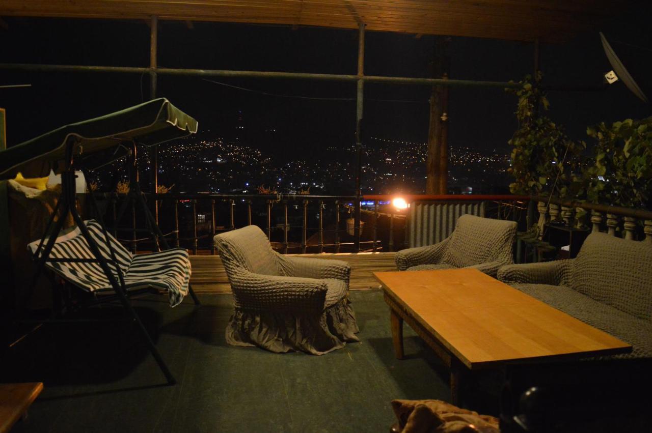 Terrace Mtatsminda Apartment Tbilisi Luaran gambar